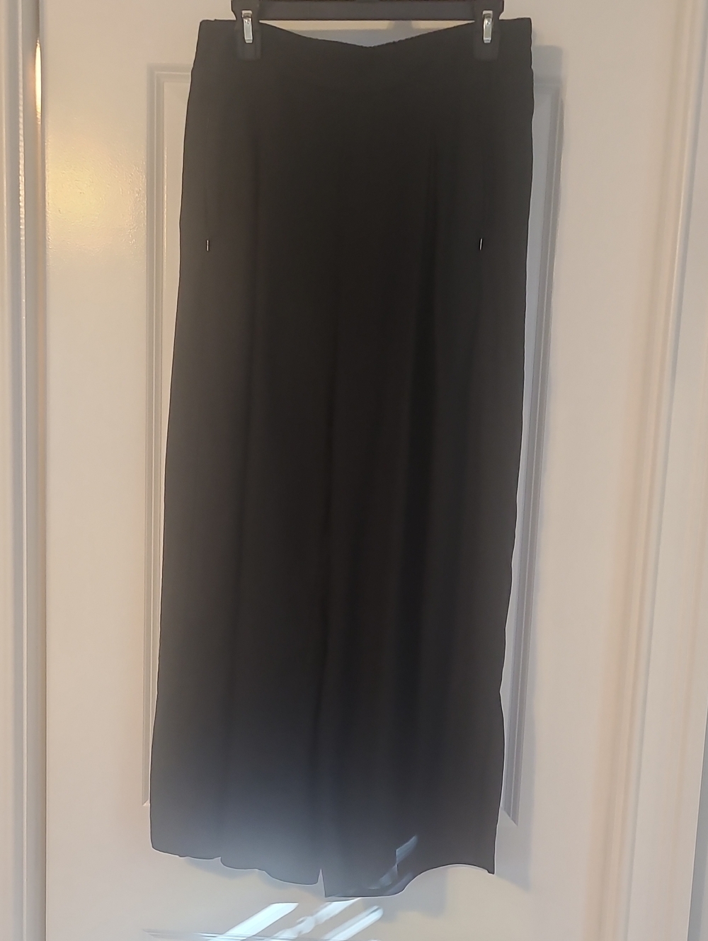 Athleta Black Wide Leg Pants with Flowing Silhouette